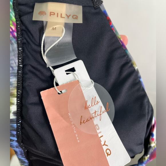 New PilyQ Nile Hudson Tye Dye High-Neck Cross Over Strap Bikini Top - Picture 5 of 7